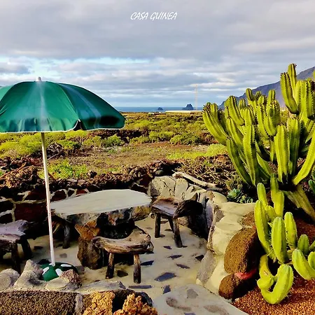 Casa Guinea Landsted Frontera