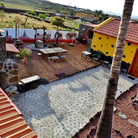 Casa Guinea Frontera